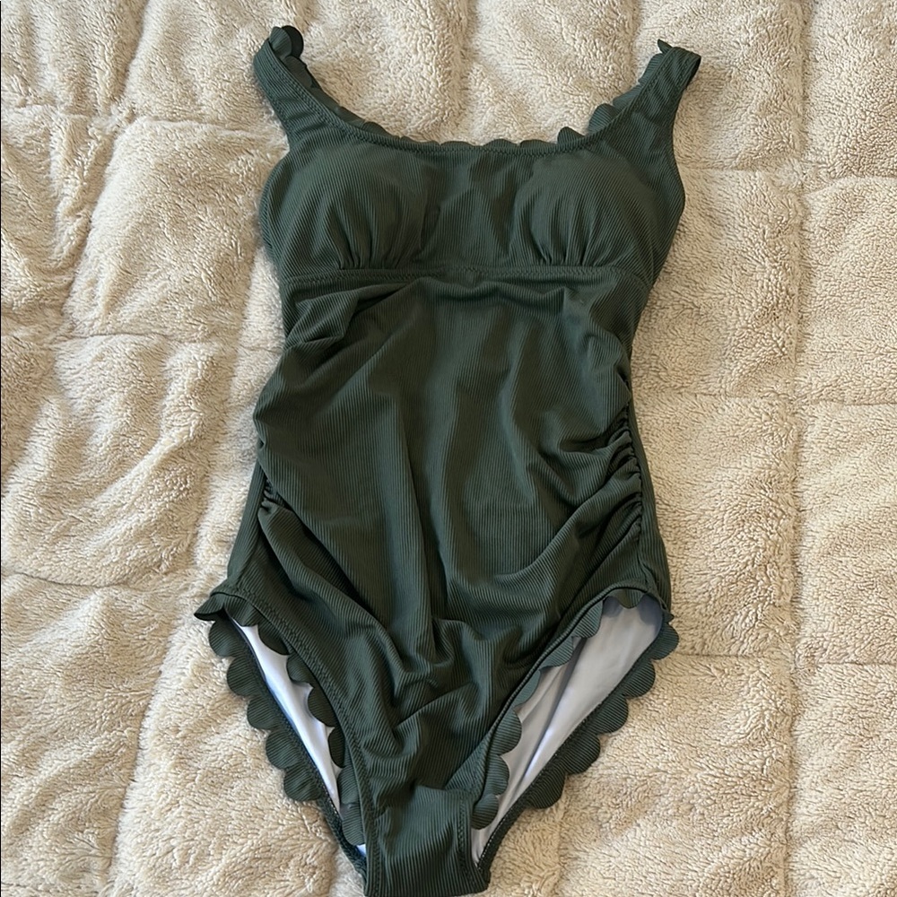 NWT Green Scalloped One-Piece Maternity Swimsuit